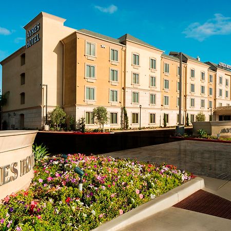 Ayres Hotel Orange Exterior photo